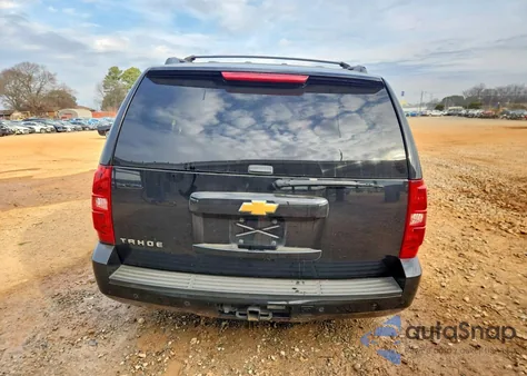 2013 Chevrolet Tahoe C1500 Lt z USA, uszkodzony, nr VIN 1GNSCBE08DR255413